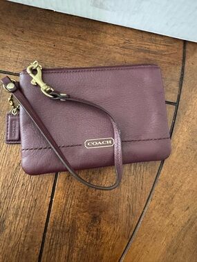 COACH Burgundy Leather Wristlet/pouch with Gold Hardware